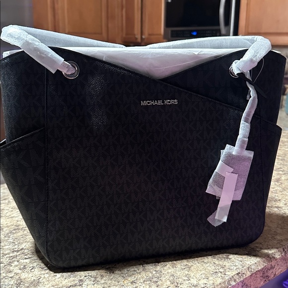 Large Black Michael Kors Tote-Silver Hardware NWT - Picture 3 of 7